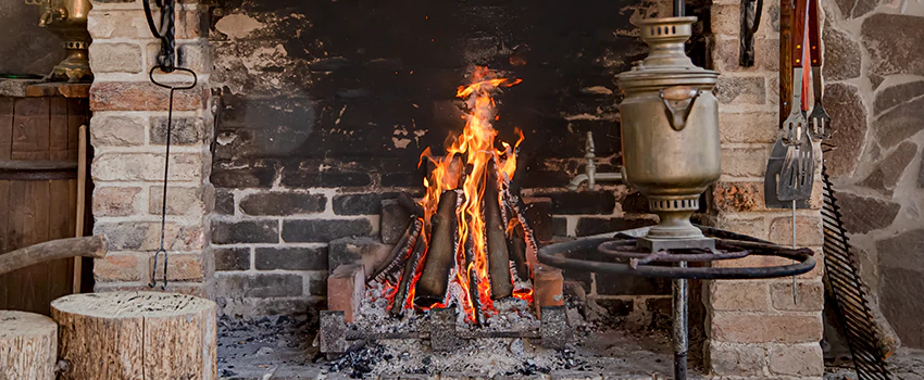 Traditional Fireplace Design Refurbishment Costs in Halton Hills, Ontario